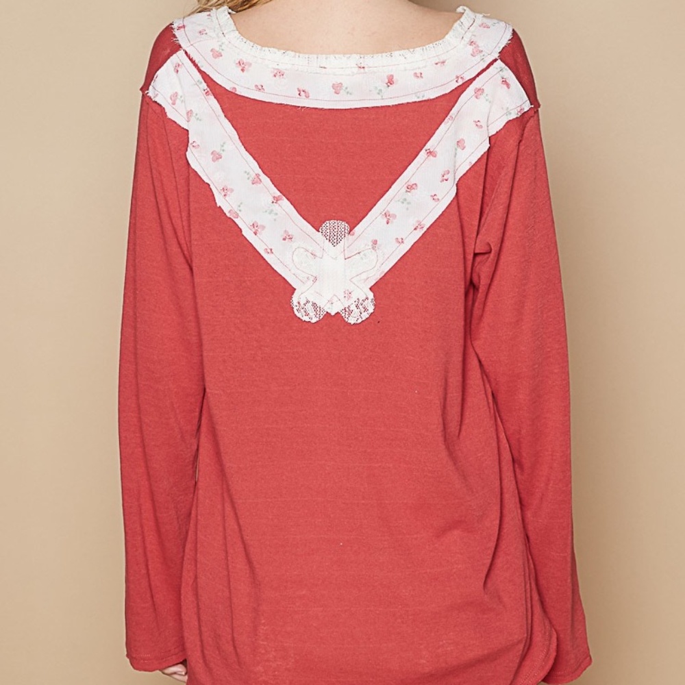 Pol Clothing Red Lace Flower Patch Relaxed Fit Long Sleeve V Neck Top Size lg - Picture 4 of 8